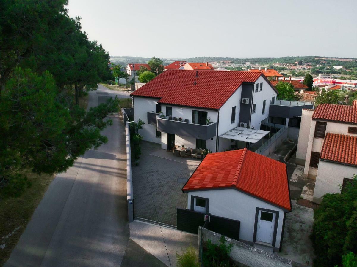 Apartman Nebo Pula Dış mekan fotoğraf