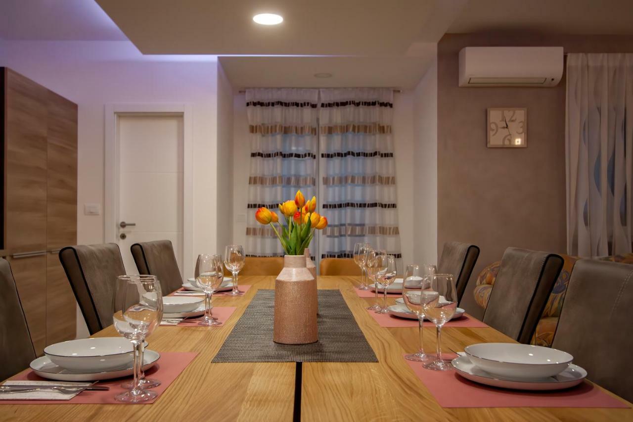 Apartman Nebo Pula Dış mekan fotoğraf