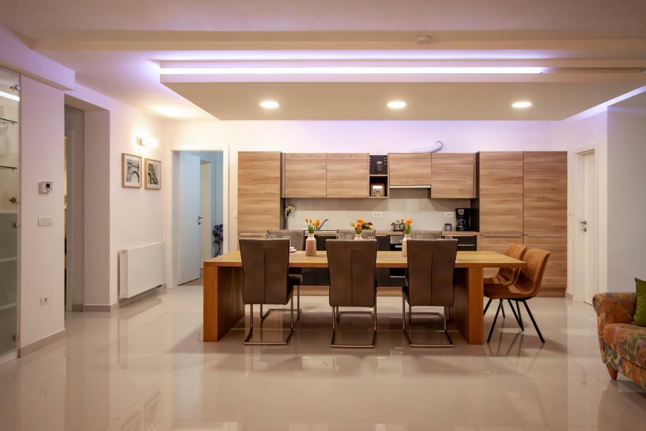 Apartman Nebo Pula Dış mekan fotoğraf